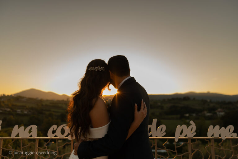 Fotografia al tramonto con gli sposi Simone e Teresa